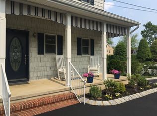 147 Comanche Dr, Oceanport, NJ 07757