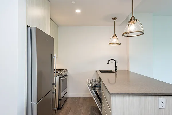 Rented by Nooklyn NYC LLC | media 2