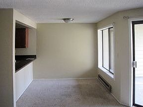 4th image of 12515 NE 116th St APT B21