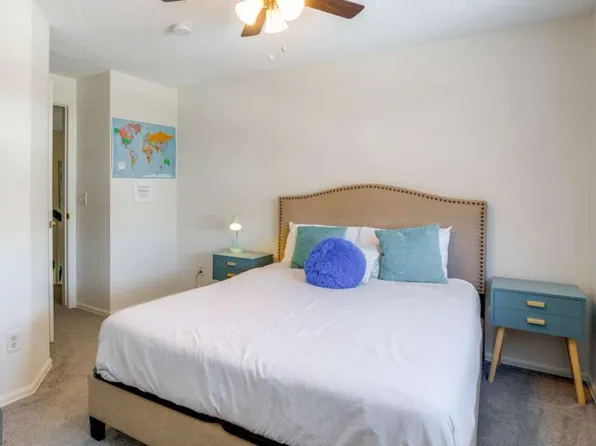 5357 S Liverpool Way, Centennial, CO 80015