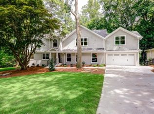 520 Valley Green Dr NE, Atlanta, GA