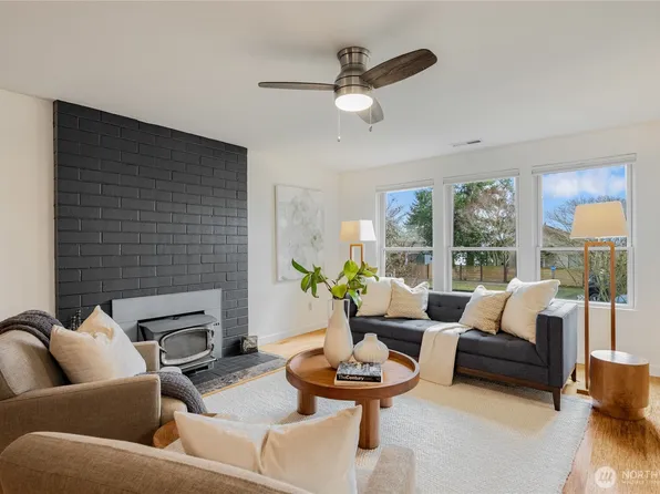 7317 30th Avenue SW, Seattle, WA 98126