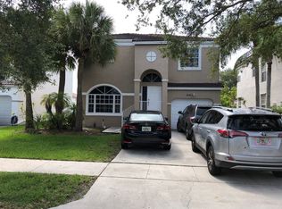 541 NW 159th Ln, Pembroke Pines, FL 33028