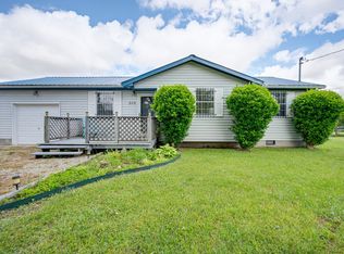 202 N F St, Hillsboro, TN 37342