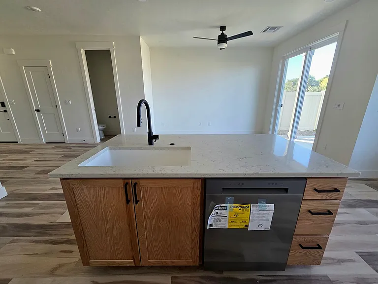 363 Eden Rose St — Photo 8