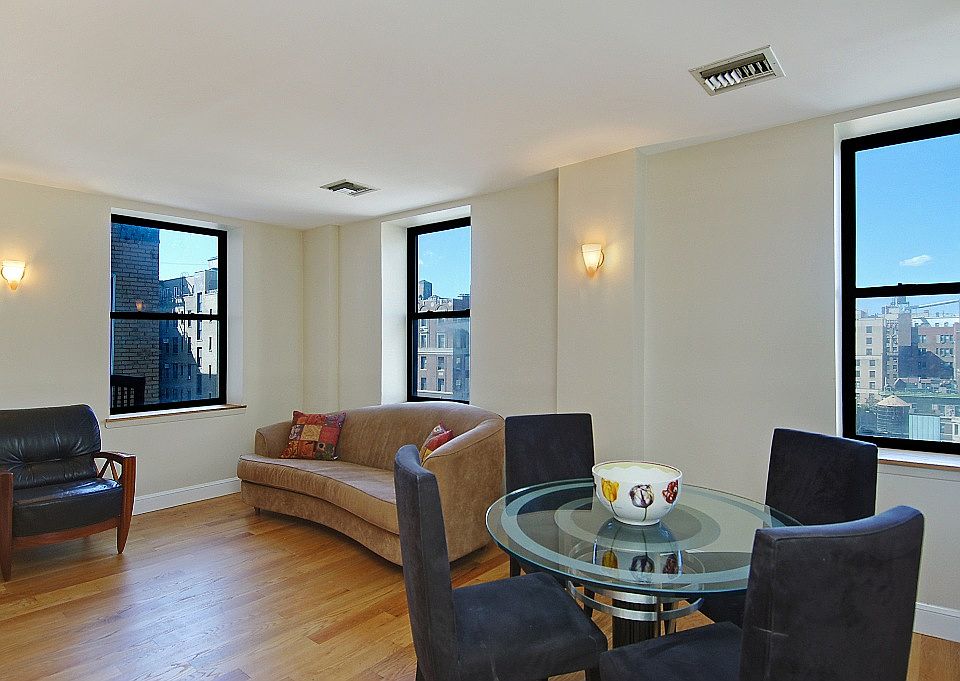 1st image of 253-263 W 73rd St #13H