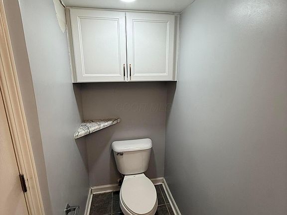 3rd image of 4006 Halsey Pl