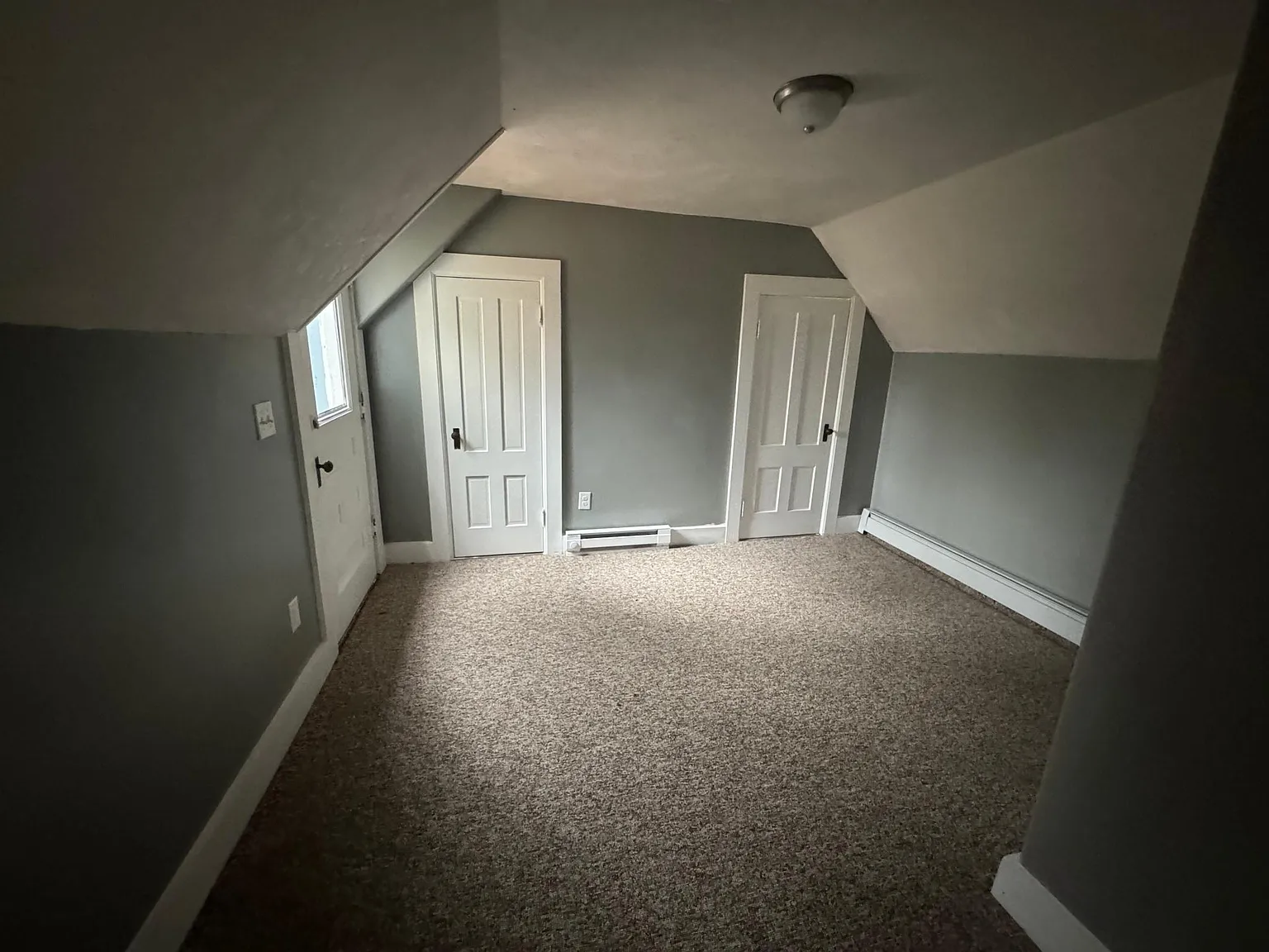 374 Washington St — Photo 3