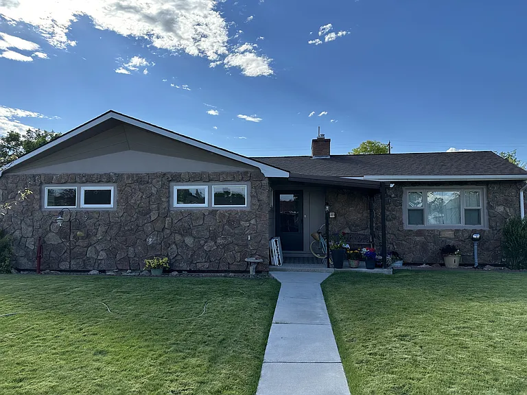 325 S Arizona St — Photo 4