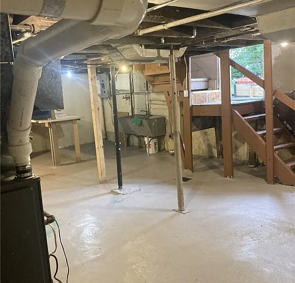431 W Wayne St — Photo 30