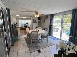 1408 Ridgewood Dr, Lillian, AL 36549