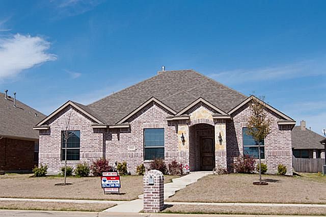 1st image of 2712 Sequoia Ln