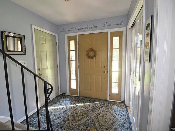 3rd image of 53 Bramhill Ct