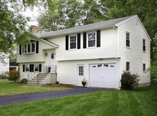 12 Stonebridge Cir, Natick, MA 01760