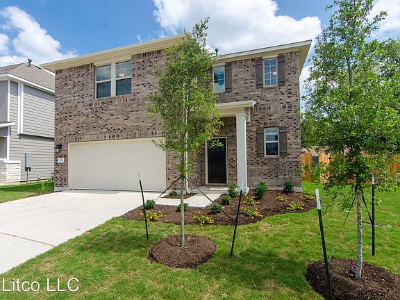 3rd image of 108 Driftwood Hills Way