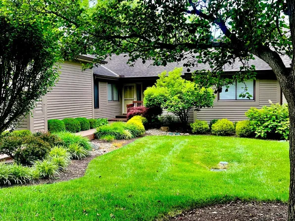 335 Miami Lakes Dr, Milford, OH 45150