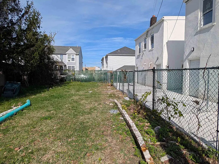 130 N Delaware Ave — Photo 23