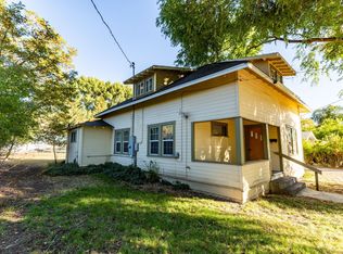 247 S H St, Lakeview, OR 97630