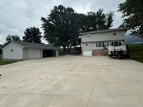 1952 Highway 5, Knoxville, IA 50138