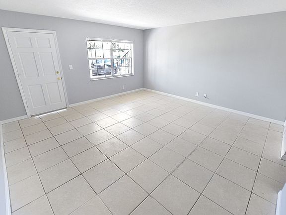2nd image of 920 W New York Ave APT 203B