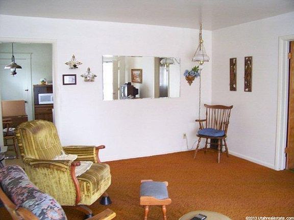 3rd image of 619 Grant St