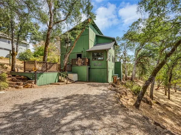 16954 Spruce Grove Rd, Hidden Valley Lake, CA 95467