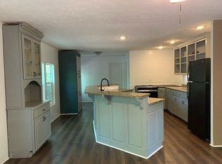 5652 Hickory Holw, Buford, GA 30518