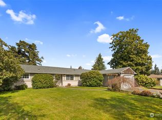 8105 208th Pl SW, Edmonds, WA 98026