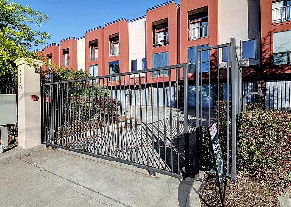 1st image of 310 Jensen Dr #5