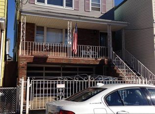 520 6th St, Union City, NJ 07087