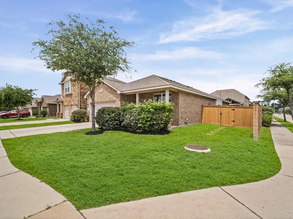11327 Creekway Bend Dr, Humble, TX 77396