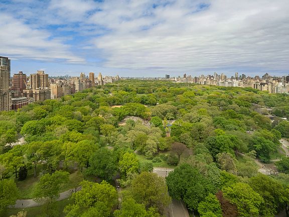 2nd image of 200 Central Park S #32BC