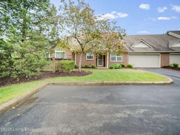 7906 Tuckaway Ct, Louisville, KY 40291