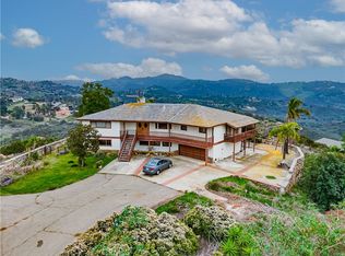 11905 Sierra Rojo Rd, Valley Center, CA 92082
