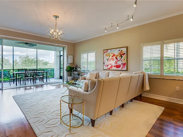 8177 Saratoga Dr #1002 — Photo 3