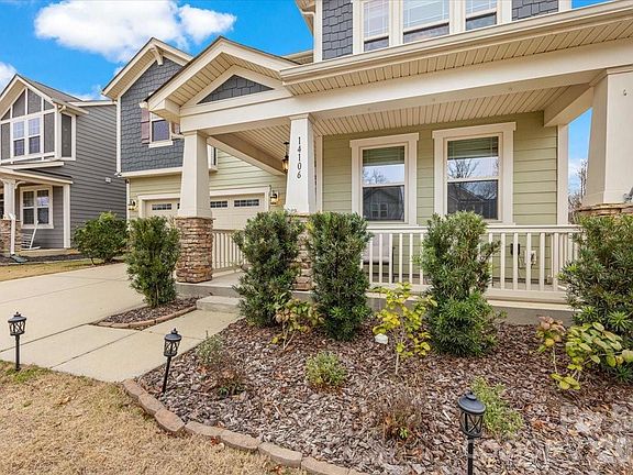 4th image of 14106 Magnolia Walk Dr