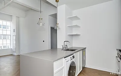 Rented by PocketBroker Inc