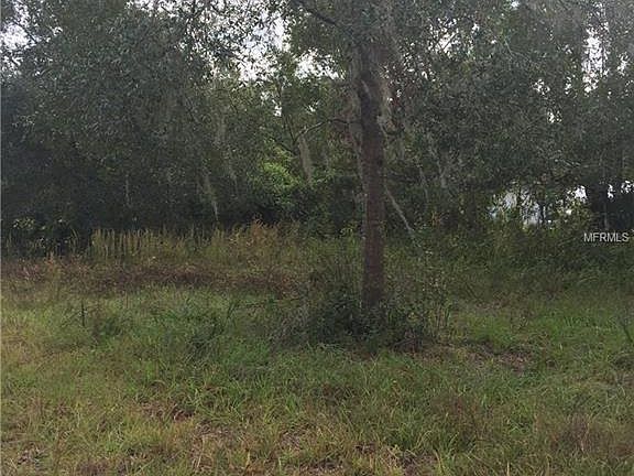 4th image of 00121 N Blue Lake Ave