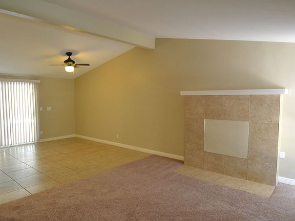 3rd image of 19315 4 Oaks St