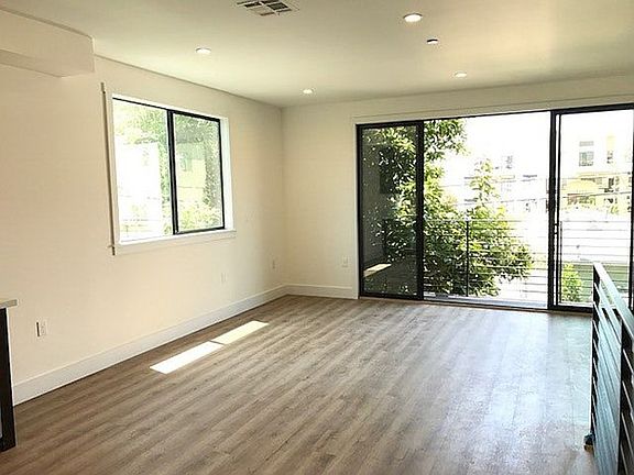 2nd image of 2441 Federal Ave