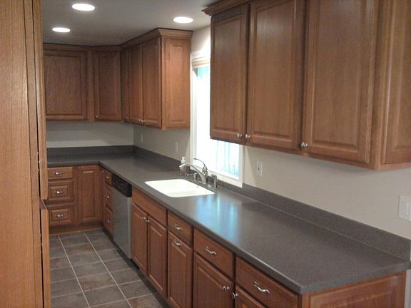 3rd image of 7804 193rd Ave E