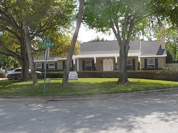 1st image of 721 Quincy Ave