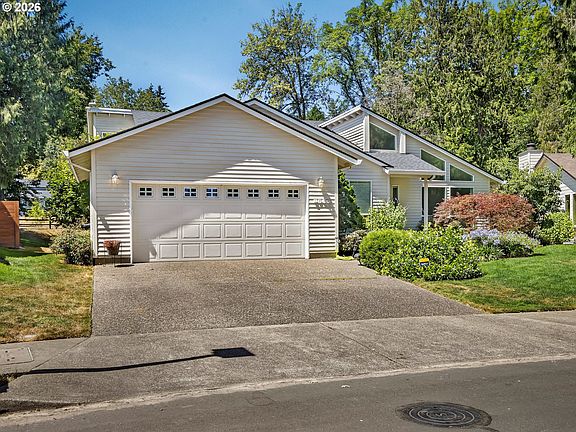 3rd image of 8865 SW Scheckla Dr