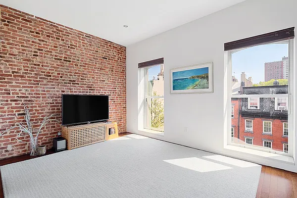 Rented by Compass | media 1