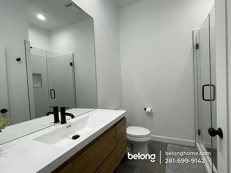 5920 Fairdale Ln #6 — Photo 3