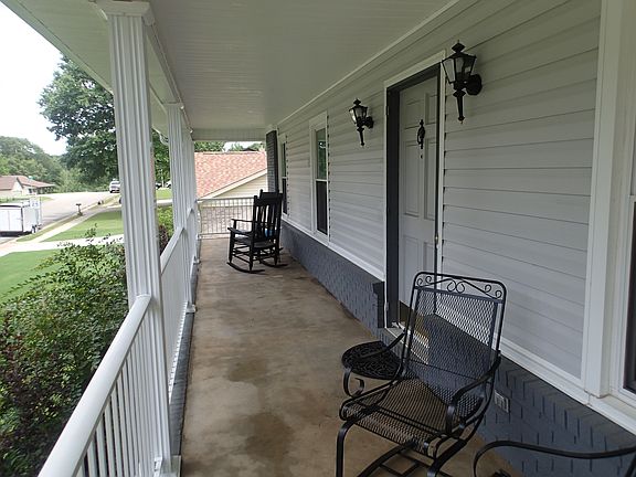 Nice Front Porch 