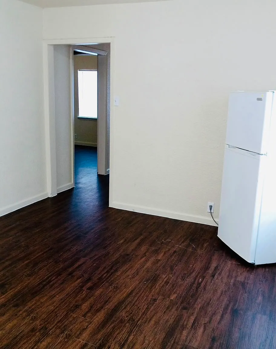 2 bed, 753 sqft, $1,199 — Photo 4
