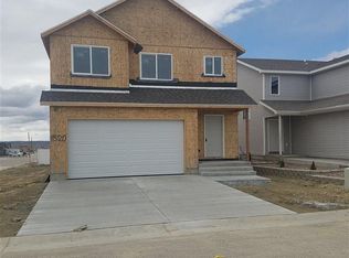 1520 Red Tail Dr, Rock Springs, WY 82901