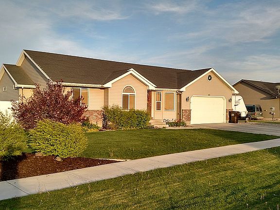 2nd image of 3090 N Dallin Dr