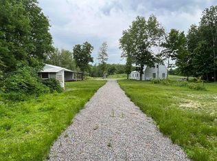 13400 Packard Rd, Hudson, MI 49247